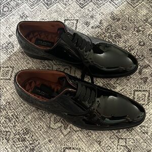 Ted Baker Black Oxford Dress Shoes